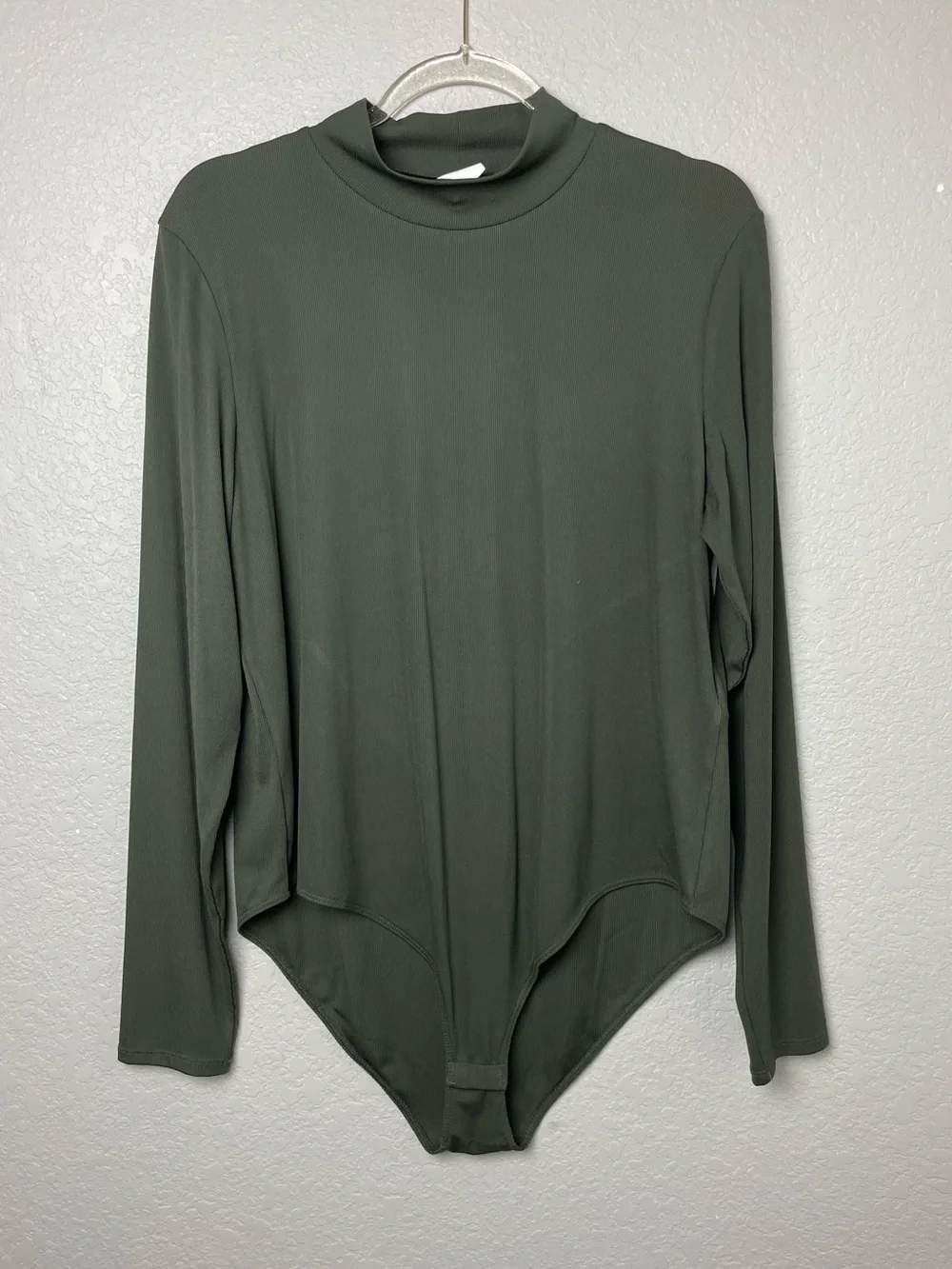 Bnwt! H&M Olive Mock Neck Ribbed Long-Sleeve Bodysuit Size XL - Picture 1 of 8